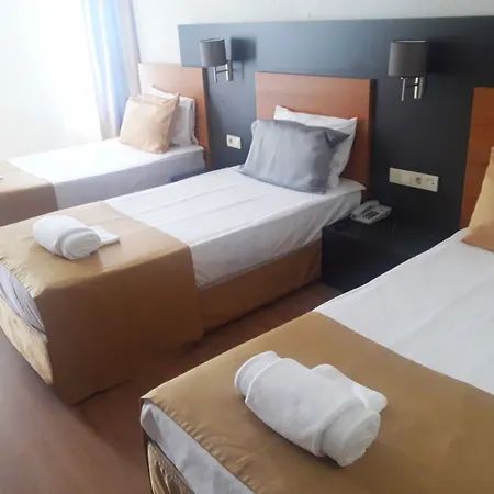 Hotel Orange Park 4*